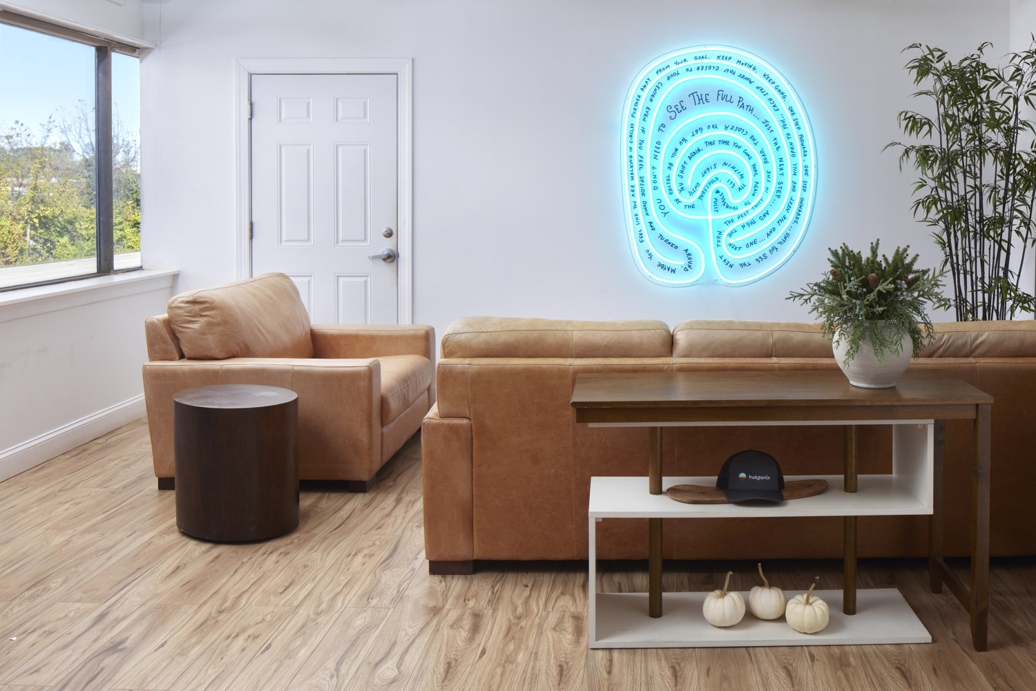 Neon labyrinth installed